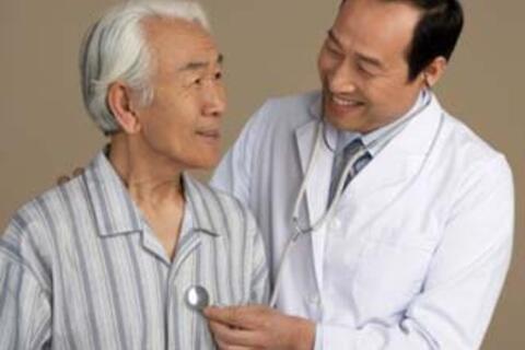 Một số bệnh thường gặp ở người cao tuổi và biện pháp phòng ngừa